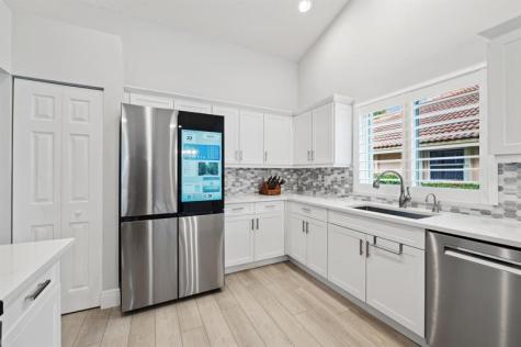 732 Crescent Way Weston FL 33326