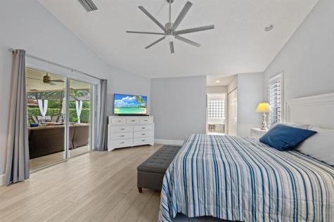 732 Crescent Way Weston FL 33326
