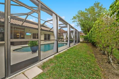 732 Crescent Way Weston FL 33326
