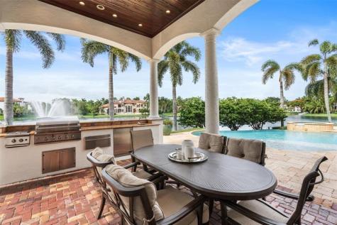 366 Sweet Bay Avenue Plantation FL 33324