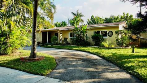 1240 SW 4th Avenue Pompano Beach FL 33060