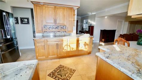 1240 SW 4th Avenue Pompano Beach FL 33060