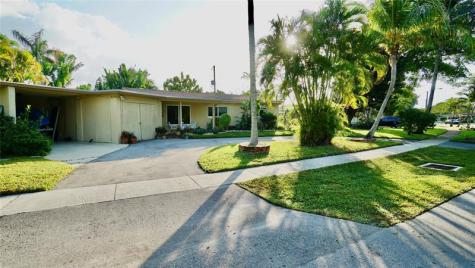 1240 SW 4th Avenue Pompano Beach FL 33060