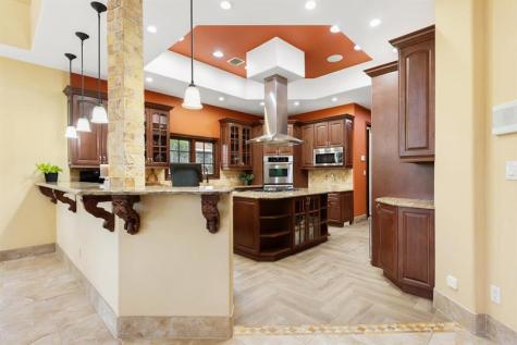 11621 SW 1st Street Plantation FL 33325