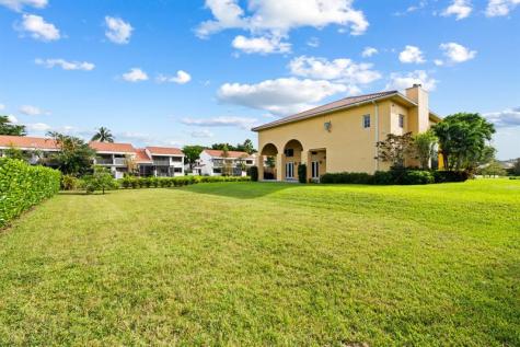 11621 SW 1st Street Plantation FL 33325