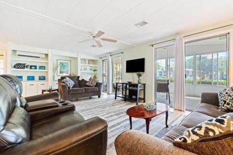 5389 NW 3rd Avenue Deerfield Beach FL 33064