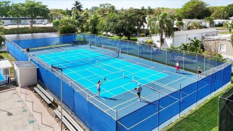 5389 NW 3rd Avenue Deerfield Beach FL 33064