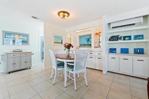 5389 NW 3rd Avenue Deerfield Beach FL 33064