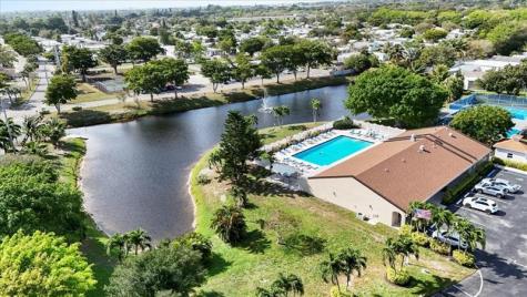5389 NW 3rd Avenue Deerfield Beach FL 33064