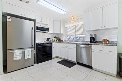 5389 NW 3rd Avenue Deerfield Beach FL 33064