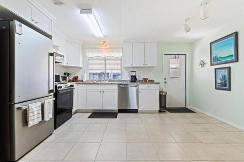 5389 NW 3rd Avenue Deerfield Beach FL 33064