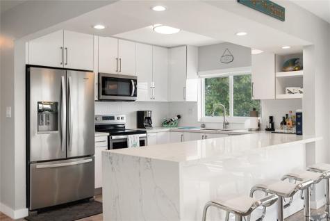 102 Harbor Drive Tavernier FL 33070