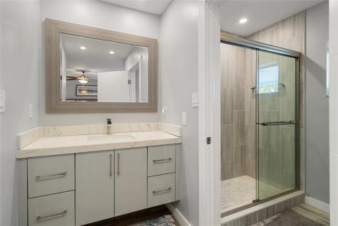 102 Harbor Drive Tavernier FL 33070