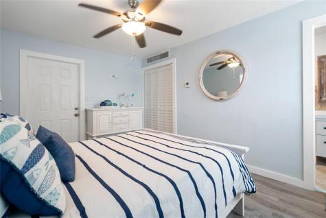 102 Harbor Drive Tavernier FL 33070