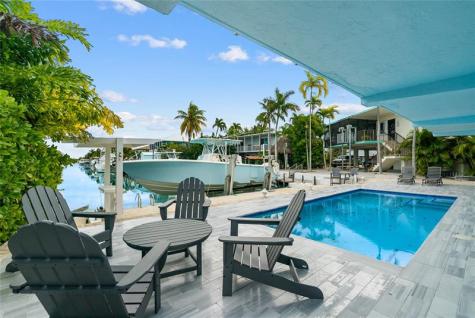 102 Harbor Drive Tavernier FL 33070