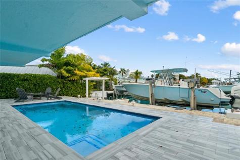 102 Harbor Drive Tavernier FL 33070