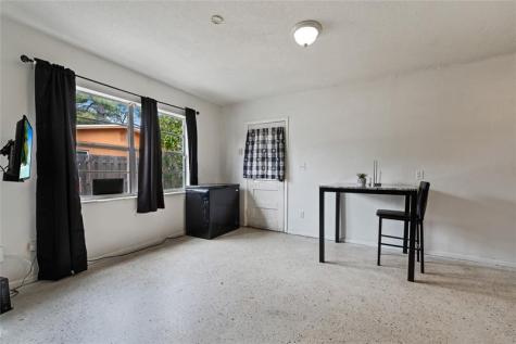 2802 Avenue G Fort Pierce FL 34947