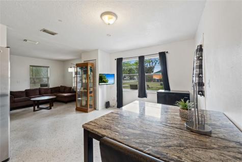 2802 Avenue G Fort Pierce FL 34947