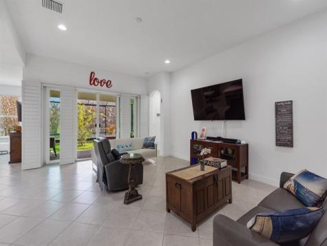 8330 Summer Lake Drive Vero Beach FL 32967