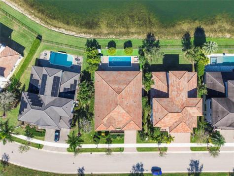 11431 W Watercrest Circle Parkland FL 33076