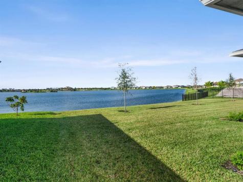 769 Hookline Circle Loxahatchee FL 33470