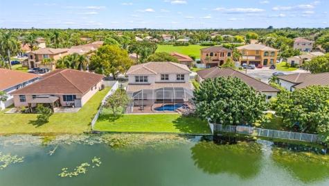 2738 SW 137th Terrace Miramar FL 33027