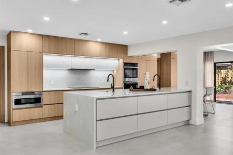 3111 N 52nd Avenue Hollywood FL 33021
