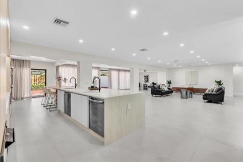 3111 N 52nd Avenue Hollywood FL 33021