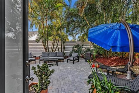 3111 N 52nd Avenue Hollywood FL 33021