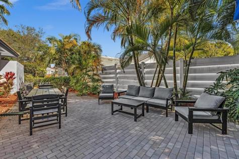 3111 N 52nd Avenue Hollywood FL 33021