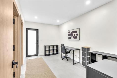 3111 N 52nd Avenue Hollywood FL 33021