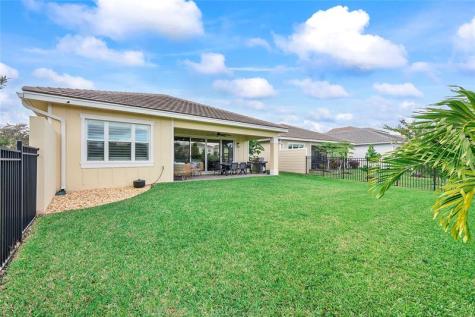 1338 Harvester Crossing Loxahatchee FL 33470