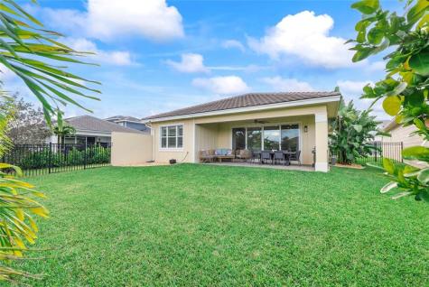 1338 Harvester Crossing Loxahatchee FL 33470