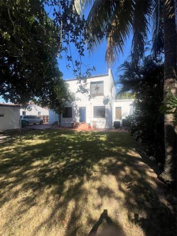 2152 SW 10th Street Miami FL 33135