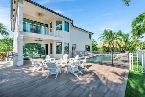 11737 Windsor Bay Place Wellington FL 33449