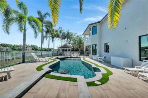 11737 Windsor Bay Place Wellington FL 33449