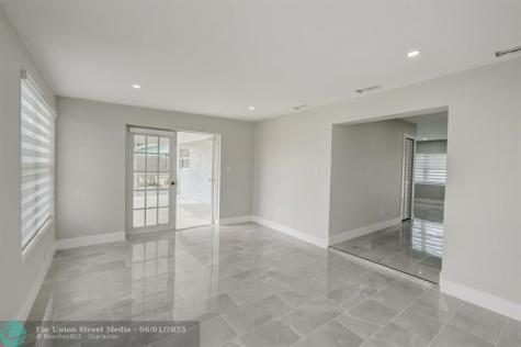 520 SW 13th Place Deerfield Beach FL 33441