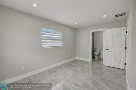 520 SW 13th Place Deerfield Beach FL 33441