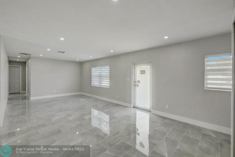 520 SW 13th Place Deerfield Beach FL 33441