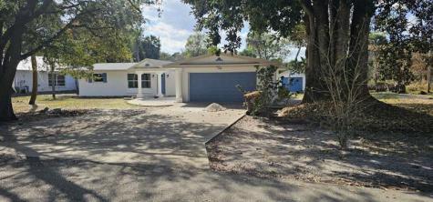 2655 53RD Avenue Vero Beach FL 32966