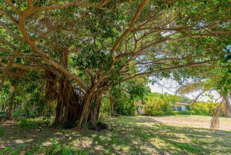 8605 S Indian River Drive Fort Pierce FL 34982