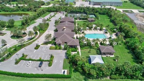 8212 Grand Prix Lane Boynton Beach FL 33472