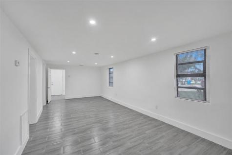 5025 SW 22nd Street Hollywood FL 33023