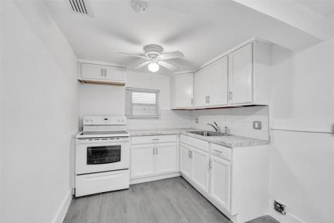 5025 SW 22nd Street Hollywood FL 33023