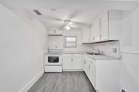 5025 SW 22nd Street Hollywood FL 33023
