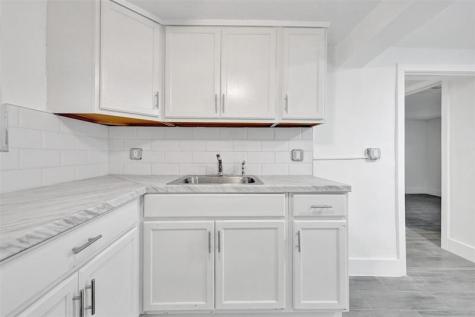 5025 SW 22nd Street Hollywood FL 33023
