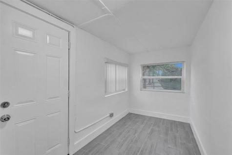 5025 SW 22nd Street Hollywood FL 33023