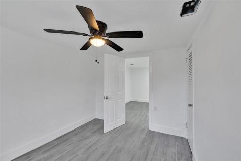 5025 SW 22nd Street Hollywood FL 33023