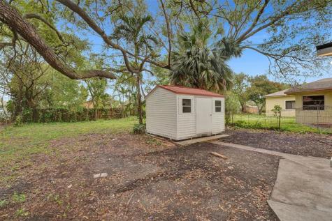 5025 SW 22nd Street Hollywood FL 33023