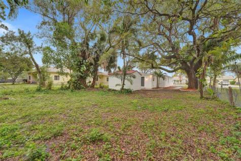 5025 SW 22nd Street Hollywood FL 33023